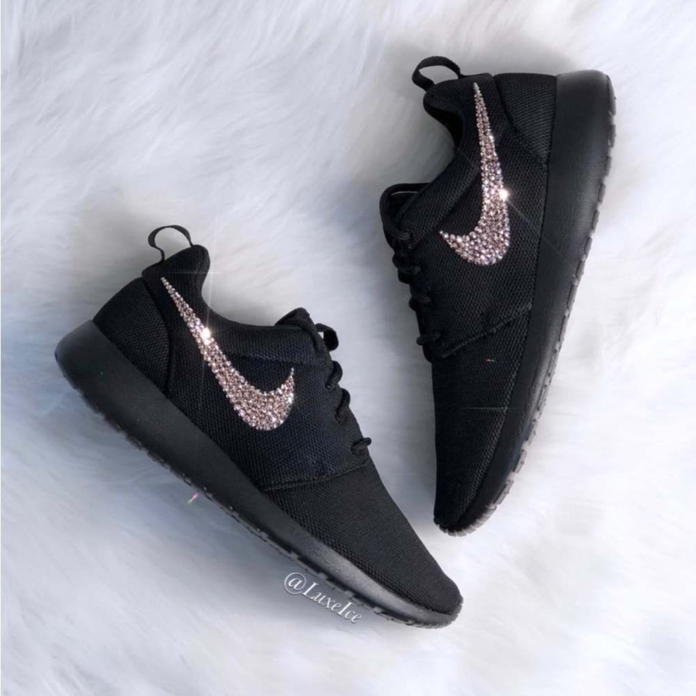 Nike Roshe One Black customized with Gold Swarovski Crystals  size 7.5
